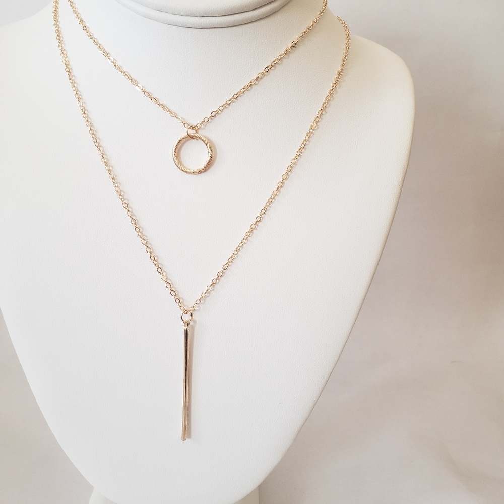 Gold Bar and Circle Necklace